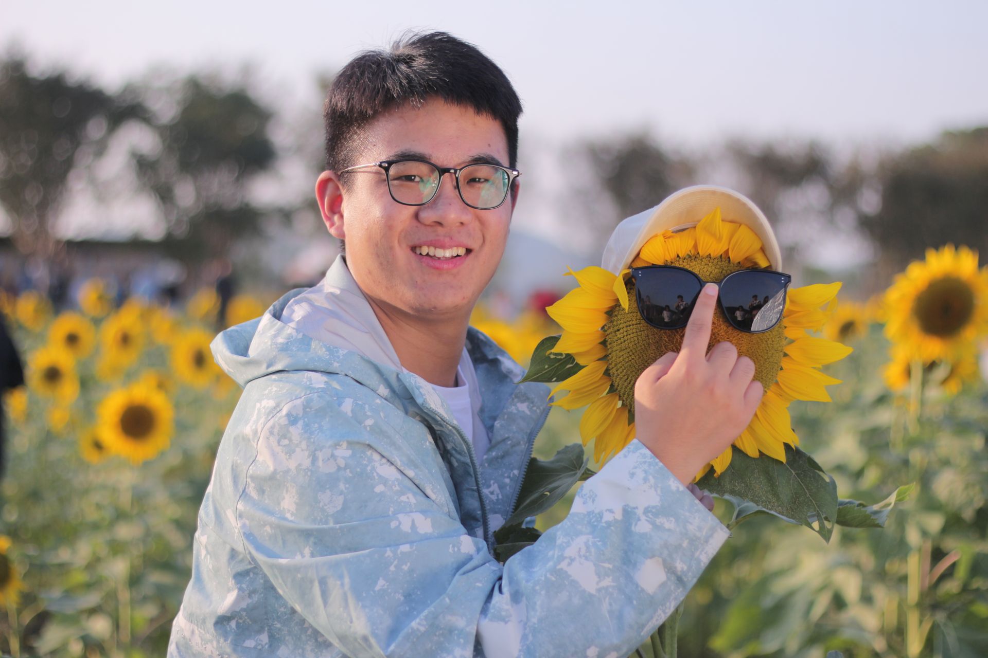 【东湖评论作者合集】戴阳：照亮思想的曙光数