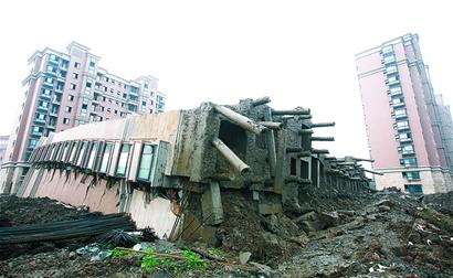 宋九成:在建宅楼倒覆的震撼不亚地震-荆楚网 w