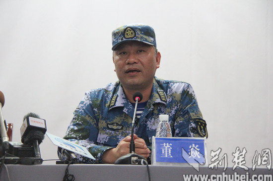 董焱保守手段搜救为最大程度寻找生还者