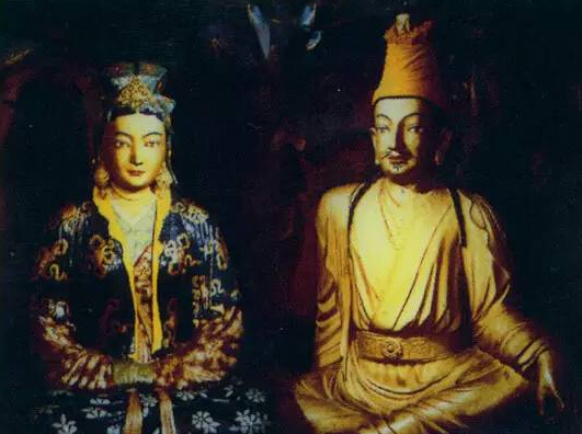 年(638),松赞干布遂借口吐谷浑从中作梗,出兵击败吐谷浑,党项,白兰羌